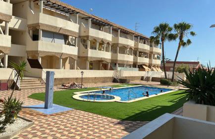 Cosy Apartment in a Secured Compound of PlayaSol with Large Pools - Foto 11