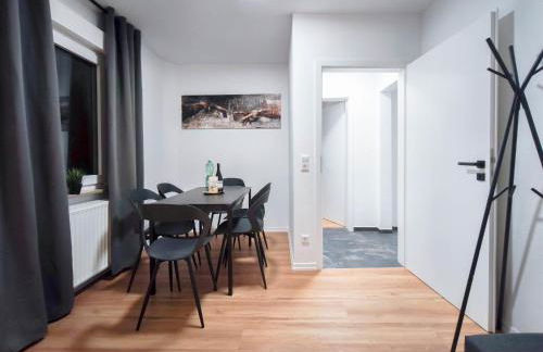 ALFA Stuttgart Apartment 4 Zimmer 4BR TV WIFI WM nahe Wasen & Daimler l 7Beds I 8 people I Kitchen l Bathroom l Eigene Küche und Bad AS125A2 - Foto 7