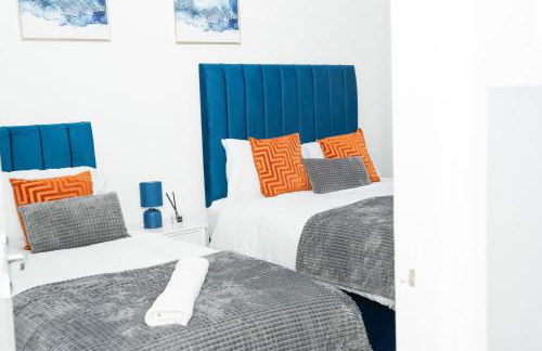 Stylish 3 bed house with free parking - Foto 25