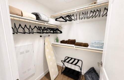 Bright Condo 10 Min from Disneyland With Pool & GYM - Foto 45