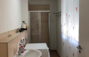 Pension Chen, 2 Doppelzimmer , EBK, separater Balkon - Foto 17