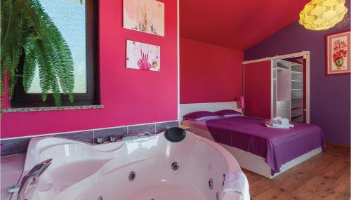 Four-Bedroom Holiday Home In Vodnjan - Foto 4