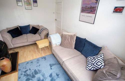 NEC, BHX Cosy 3 Bedroom House with Parking - Foto 12
