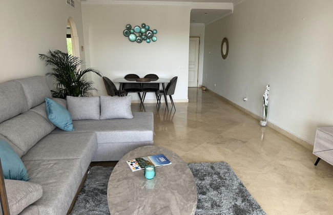 Golf Haven in Mijas 2 bed 2 Bath Apartment - Foto 9