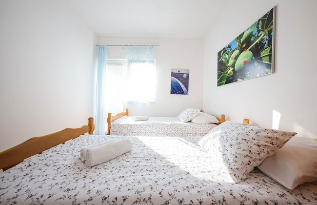 Luton Apartments, Zadar - Kozino, Heated Pool & Hot Tub - Photo 12