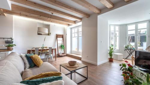 IDEAL & SOLEADO duplex con jardín - Foto 2