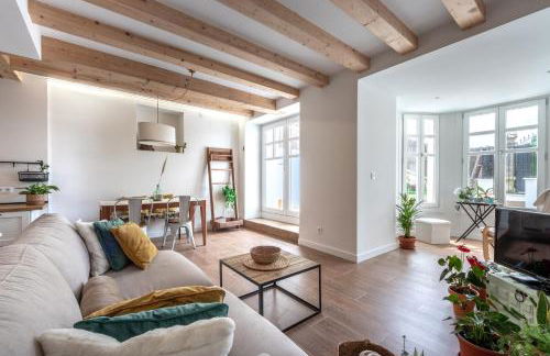 IDEAL & SOLEADO duplex con jardín - Foto 2