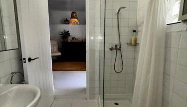 Studio in Jesús - Photo 4, Shower