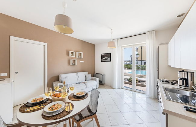 Residenza Miralago With Pool - Ground Floor One-bedroom - Photo 19