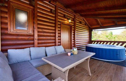 Amazing Home In Pustodol With Sauna - Photo 16