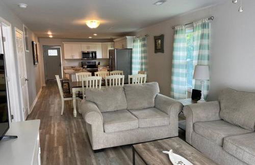 Surfside Beach/ Capt. Jacks ~50 FT From Beach 3br/3ba - Foto 12