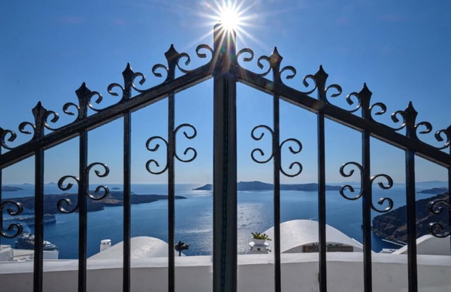 Sunset View Villa Santorini - with Outdoor Jacuzzi - Photo 27