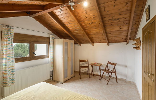 Beachside Haven, Poolside Serenity & Sunset Magic - Photo 8