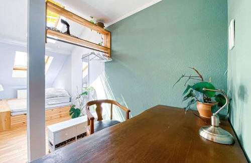 Schöne Ferienwohnung mit Blick über Stadtwald - Foto 7