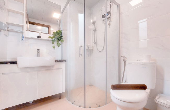 Best Spacious And Homey 3Br Sky House Bsd Apartment - Foto 18