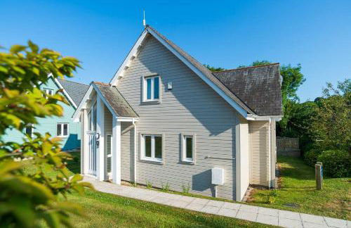 Trewhiddle Retreat V11 by Together Travel - Luxury 4-Bedroom Villa - Foto 3