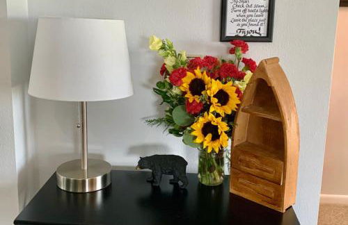 Sneaky Moose Townhome 2BR 2BA - Foto 33