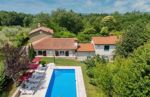 Holiday Home Gemütliches Ferienhaus in Ružići mit Offenem Kamin by Interhome - Foto 2