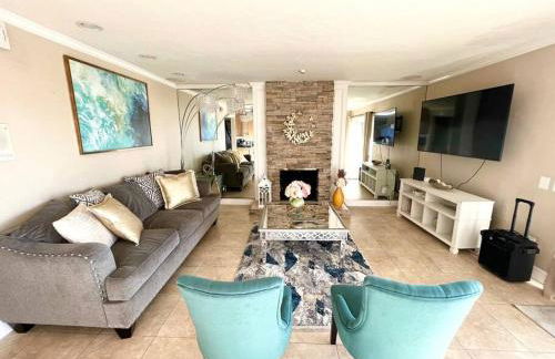 Majestic Anaheim Panorama Hill Home With Sunset - Foto 58