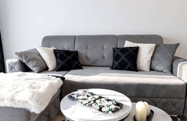 Apartment Overlooking the River, Sauna, Dziwnow - Photo 6