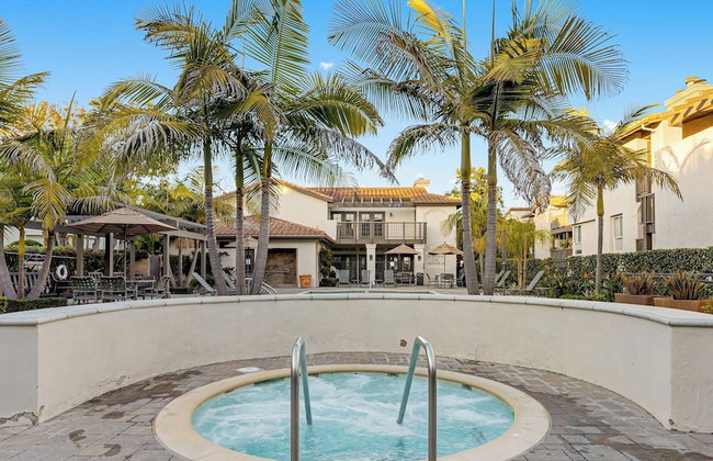 Walk to Beach Pool, Hot Tub, Private Patio, Parking Seabreeze Retreat - Foto 114