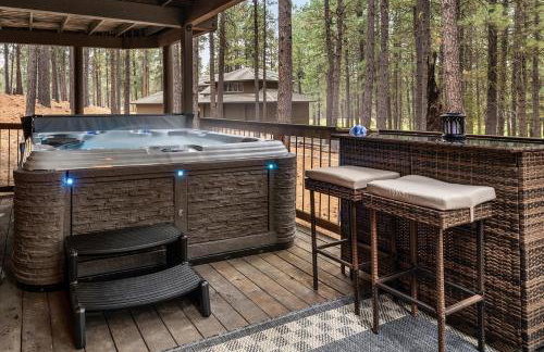 Treehouse Cabin Hot Tub Sauna Game Room - Foto 5