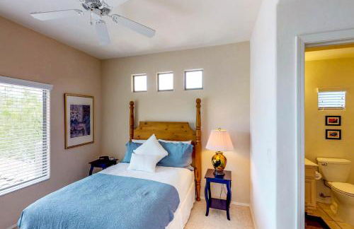 Spacious, dog-friendly condo with pool & hot tub - Foto 12
