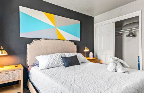 Stylish & Comfy Downtown Gem Irving Parking - Foto 16