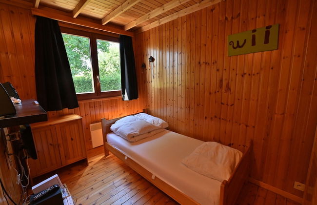 Chalet in Durbuy With Jacuzzi & Garden - Foto 9