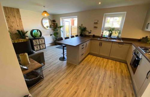 Chester House, Hampton Water 3 bed by Belmont Places - Foto 2