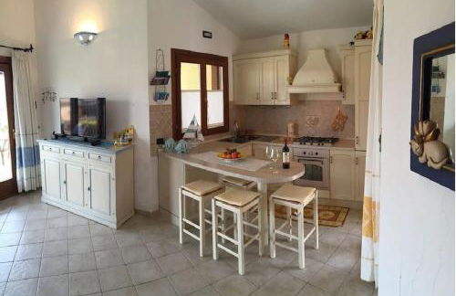 Bellissima villa Alessandra grande piscina privata giardino BQ posto auto - Foto 6