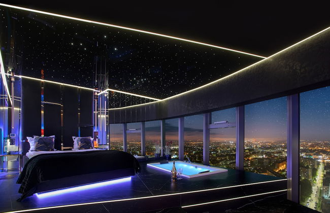 Apartments in Sky Tower with Bathtub near the window - Photo 54