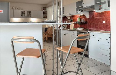 6 Bedroom Amazing Home In Mucharz - Foto 20