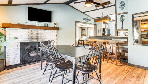 Games, Fire Pit, Hot Tub Pocono Lake Family Home! - Foto 5