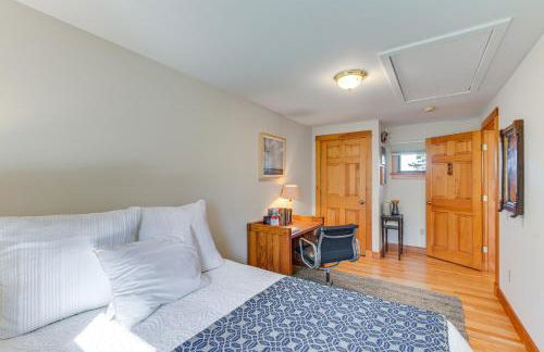 Chic Addison Home with Fire Pit on 8 Private Acres! - Photo 22