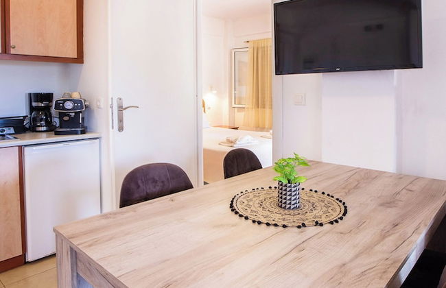 Romanos Beach Villas - Photo 33