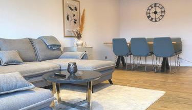 Comfortable & central 3-room-apartment in Hannover l Self-Check-in I Parking, Elevator & Balkony - Foto 2