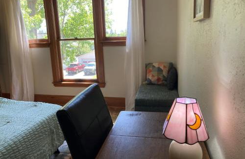 Historic Glacier Getaway with Spectacular Views-20mins to Glacier National Park-10mins to airport and walkable to downtown! - Foto 7