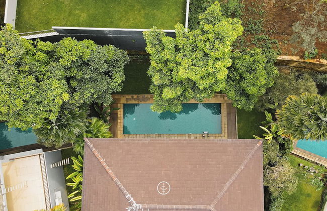 Oyama City View 4BR Villa with a Heated Pool - Photo 17