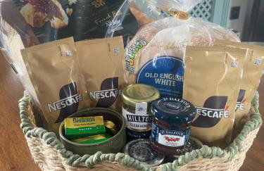 Ewes Rest Shepherds Hut - Photo 2