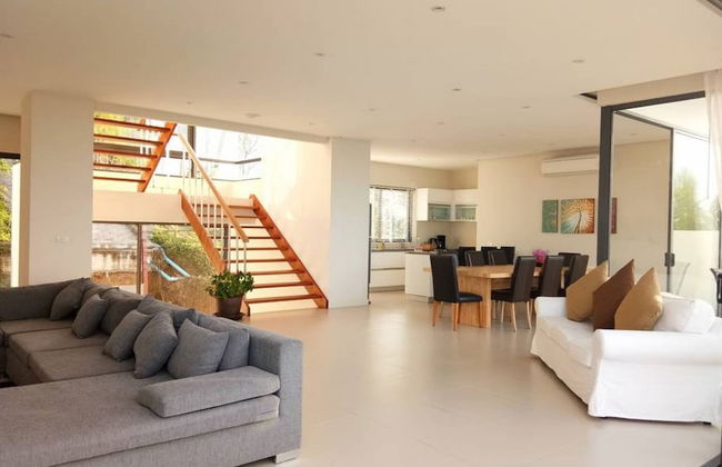 18 Bedroom Luxury Sea View Villas - Photo 40