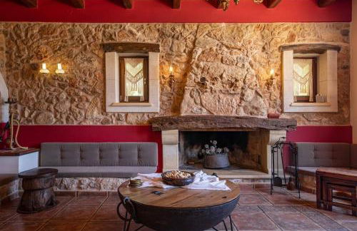 Villa Staras - With Private Heated Pool & Jacuzzi - Foto 25