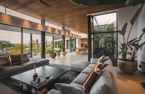 Amazing Villa ALMA Infinity POOL, PADEL Court, Jacuzzi - Foto 41