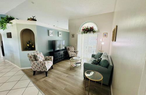 Amazing 3/2 Vacation Home With Private Pool!! - Foto 34