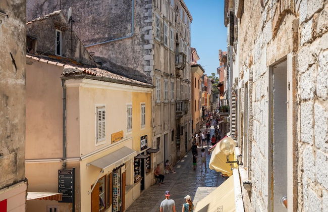 Modern Apartment With Open-air Parking - Foto 29