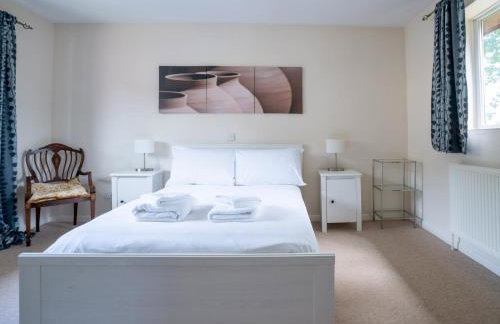 3 Bedroom family home Parking Garden - Pass the Keys - Foto 16