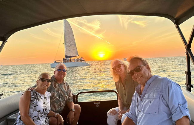 Giro in barca al tramonto a Naples - Foto 3