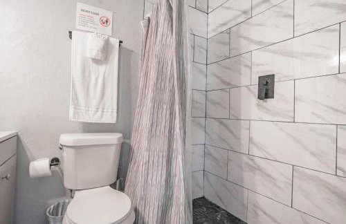 1BR Apt 7 mins Integris Monthly 15 Off #20A - Foto 50