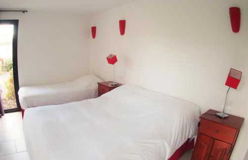 Gîtes "Plage" ou "Pieds dans l'Eau" en FRONT DE MER à Asnelles , 3km d'Arromanches, 10km de Bayeux - Foto 3