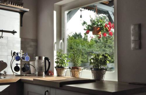 Drewniany domek nad jeziorem w Sitnie - Foto 2